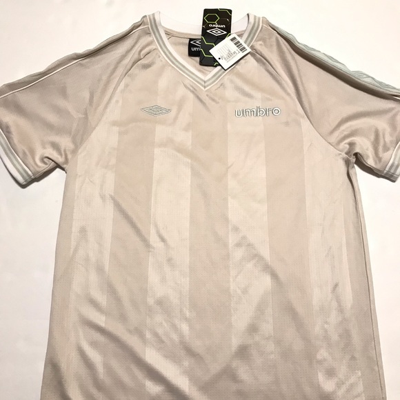 Umbro Jersey Taupe V-Neck Shirt Small NWT - Picture 8 of 9